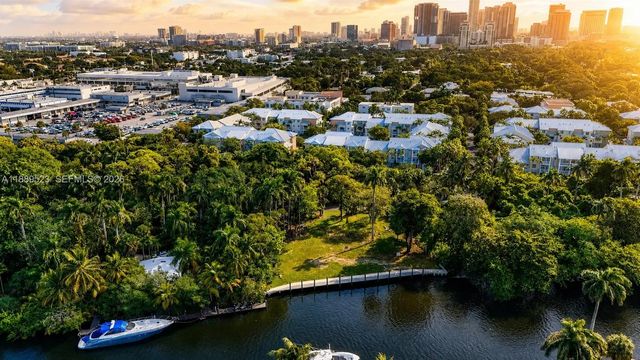 4 of 12 - 1332 Sw 2nd Court, Fort Lauderdale, FL