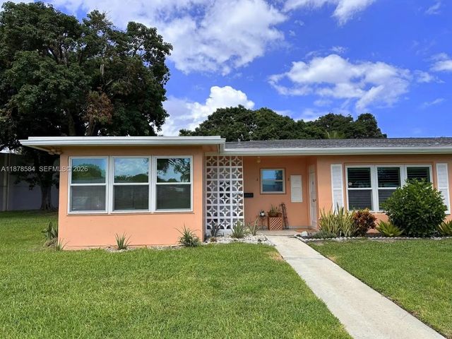 285 N High Point Boulevard #a, Boynton Beach