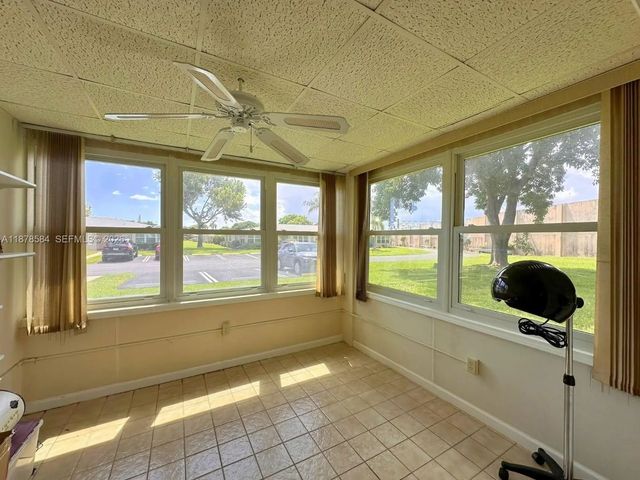 4 of 32 - 285 N High Point Boulevard #a, Boynton Beach, FL