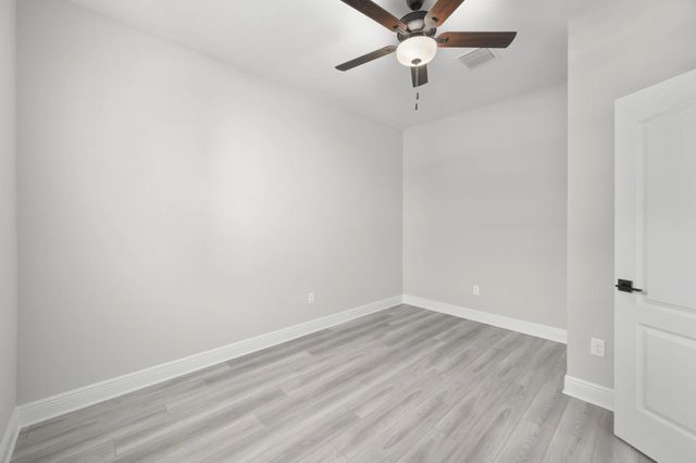 5 of 35 - 3782 Sw Kaiser Street, Port St. Lucie, FL