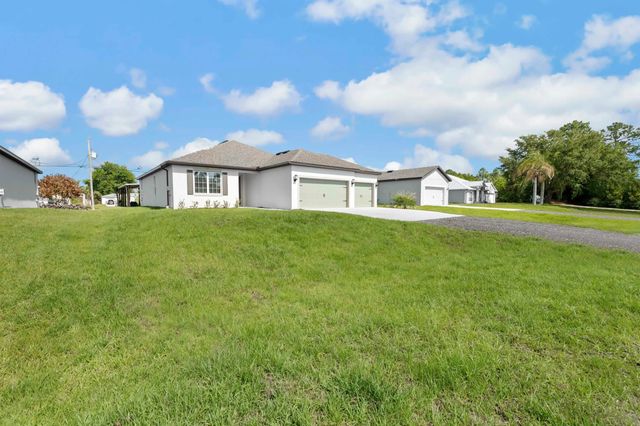 2 of 28 - 392 Sw Paw Court, Port St. Lucie, FL