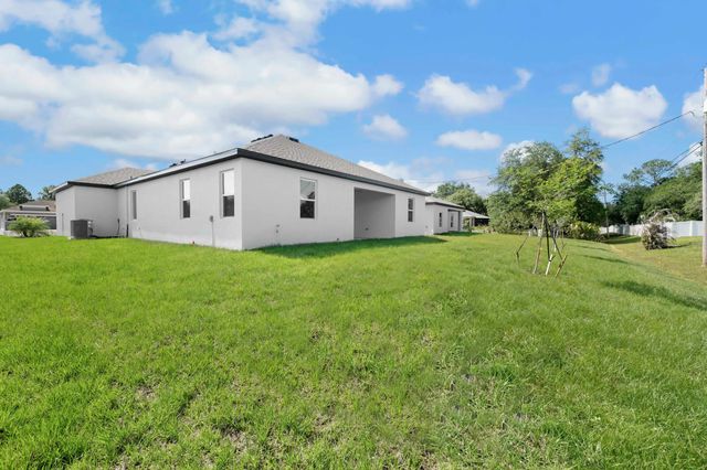 4 of 28 - 392 Sw Paw Court, Port St. Lucie, FL