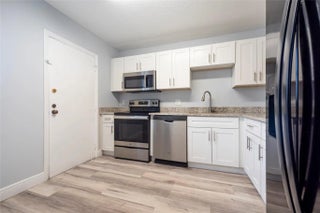 Photo of Listing #F10529943