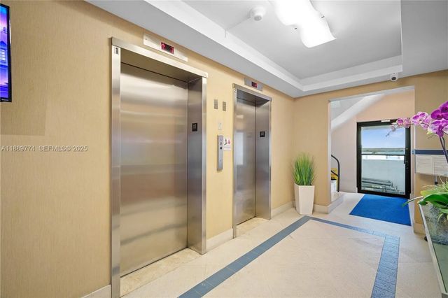 5 of 39 - 770 Ne 69th Street #2h, Miami, FL