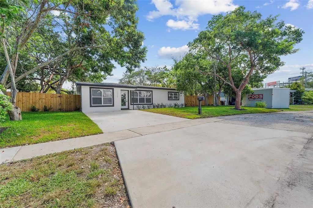 1660 Sw 22nd Avenue, Fort Lauderdale