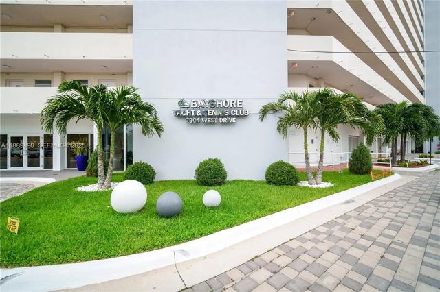 4 of 29 - 7904 West Drive #714, North Bay Village, FL
