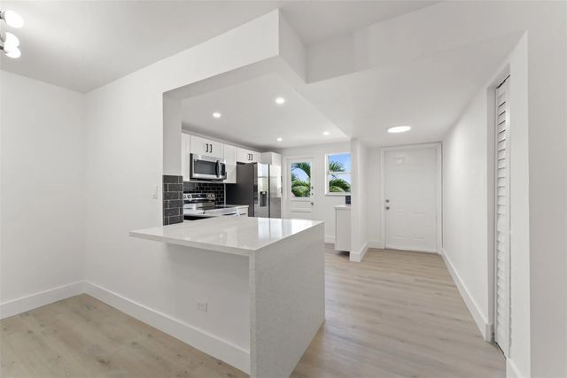 2 of 30 - 441 Ne 195th Street #302, Miami, FL