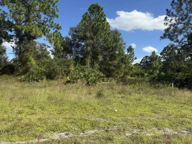 627 Columbus Boulevard S, Lehigh Acres