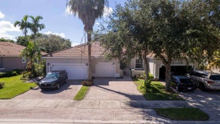 Photo of Listing #F10529993