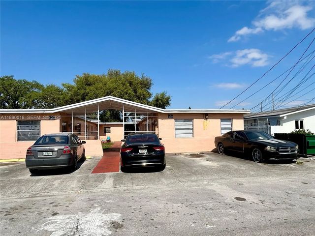 3 of 19 - 2013 Washington Avenue, Opa-Locka, FL