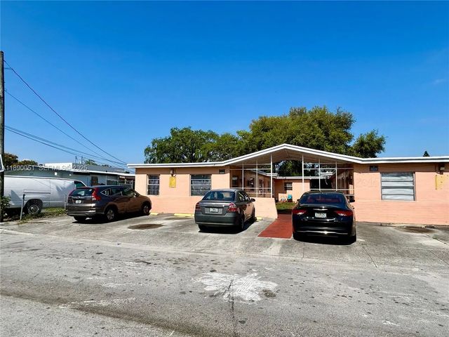 2 of 19 - 2013 Washington Avenue, Opa-Locka, FL