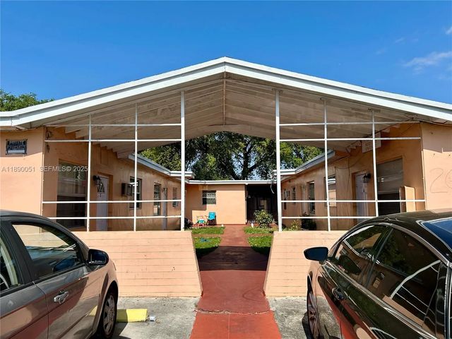 4 of 19 - 2013 Washington Avenue, Opa-Locka, FL