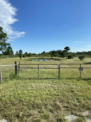 Photo of Listing #R11129405