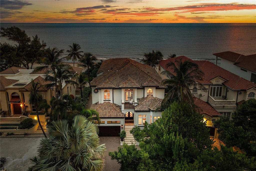 3567 S Ocean Boulevard, Highland Beach