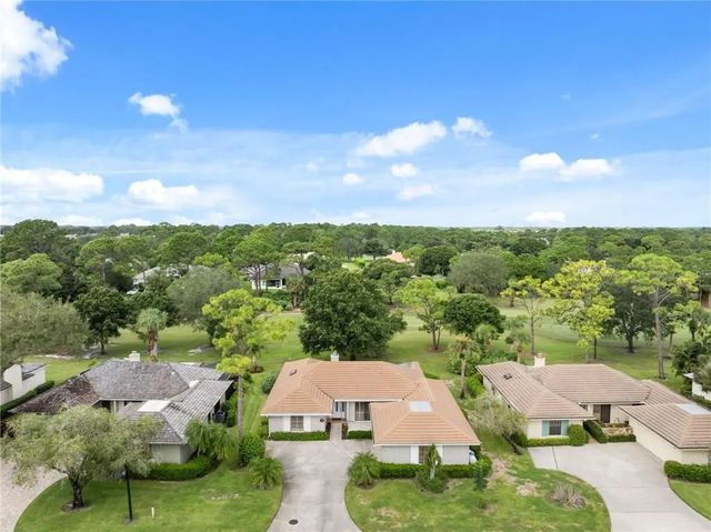 2 of 36 - 110 Prestwick Circle, Vero Beach, FL