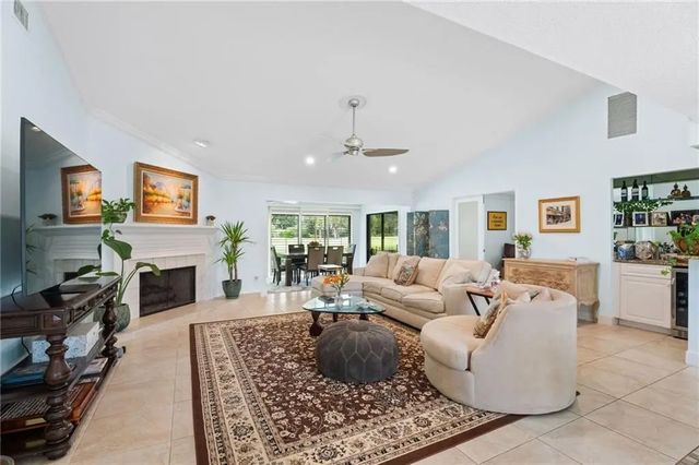 5 of 36 - 110 Prestwick Circle, Vero Beach, FL