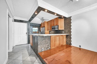 Photo of Listing #F10530064