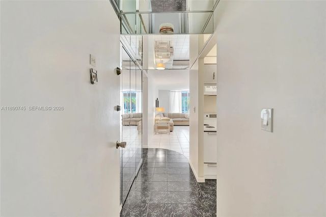 4 of 40 - 501 E Dania Beach Boulevard #5-1g, Dania Beach, FL