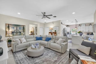 Photo of Listing #F10529073