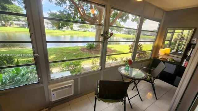 182 Ellesmere D #182, Deerfield Beach
