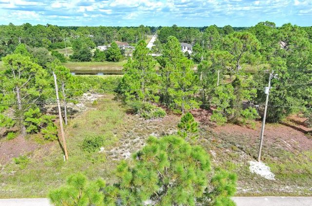 5 of 29 - 745 Troy Avenue, Lehigh Acres, FL
