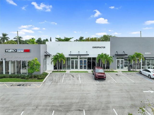 5 of 18 - 4250 W Hallandale Beach Boulevard, Pembroke Park, FL