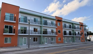 Photo of Listing #R11129993