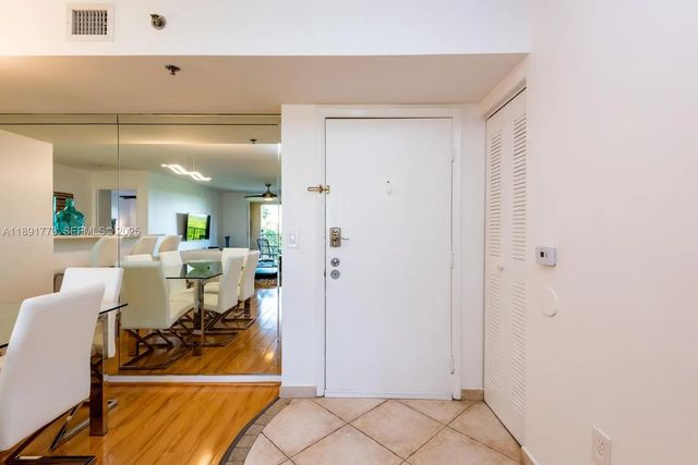 4 of 52 - 19801 E Country Club Drive #4501, Aventura, FL