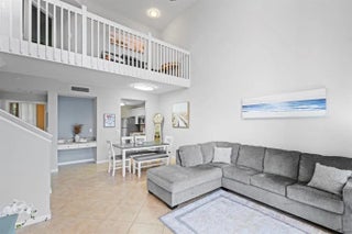 Photo of Listing #F10530484