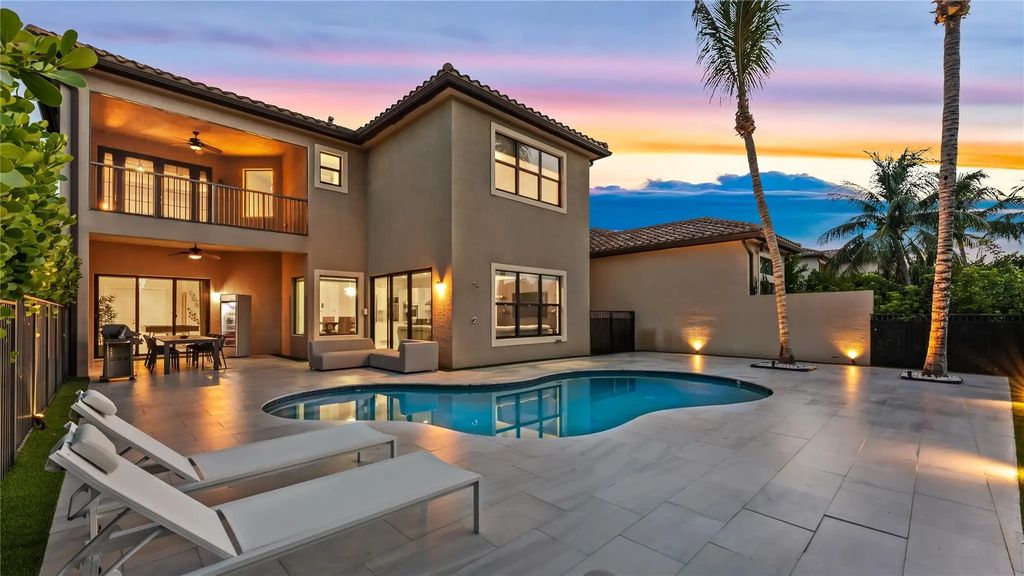 9571 Eden Roc Court, Delray Beach