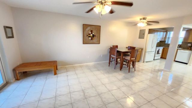 2721 N Pine Island Road #309, Sunrise