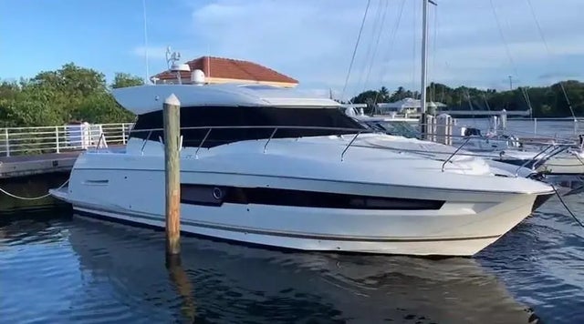 Photo of Listing #F10530520