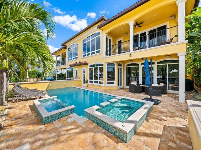3 of 50 - 2637 Ne 28th Court, Lighthouse Point, FL