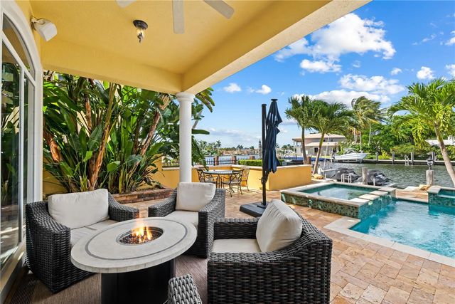 4 of 50 - 2637 Ne 28th Court, Lighthouse Point, FL