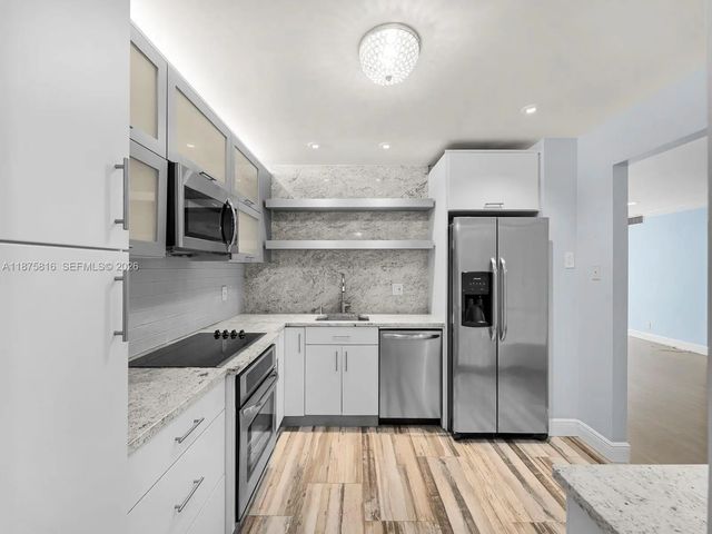 3 of 30 - 2301 S Ocean Drive #307, Hollywood, FL