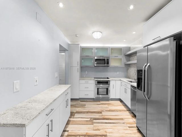 4 of 30 - 2301 S Ocean Drive #307, Hollywood, FL