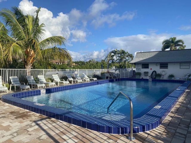 2 of 15 - 4201 S Ocean Boulevard #k3, South Palm Beach, FL