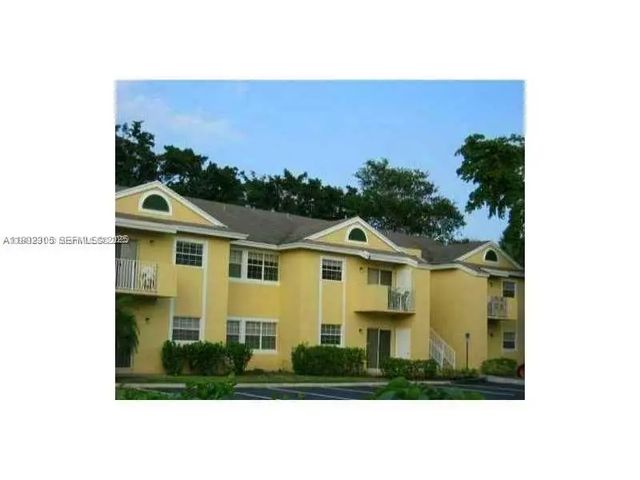 1731 Nw 96th Terrace #2g, Pembroke Pines