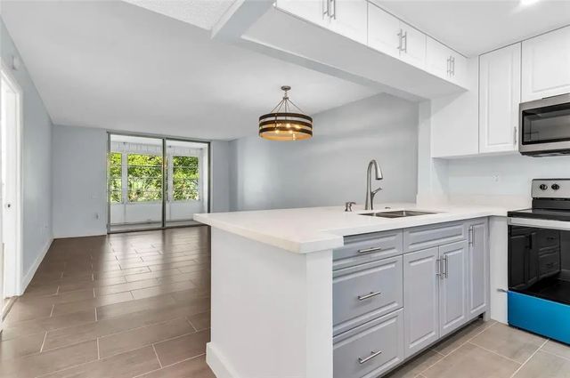 9091 Lime Bay Boulevard #312, Tamarac