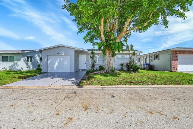 3 of 35 - 6925 Nw 11th Street, Margate, FL