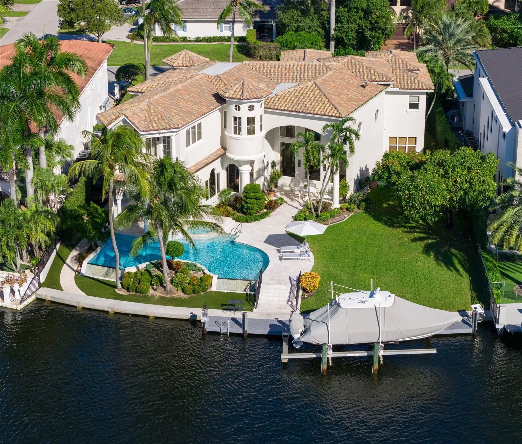 3111 Ne 27th Avenue, Lighthouse Point