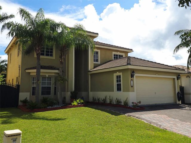 3 of 37 - 21053 Sw 88th Place, Cutler Bay, FL