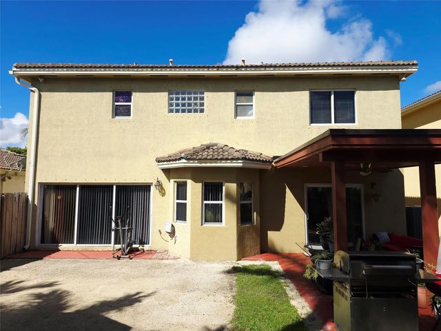 5 of 37 - 21053 Sw 88th Place, Cutler Bay, FL