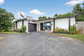 Photo of Listing #R11130550