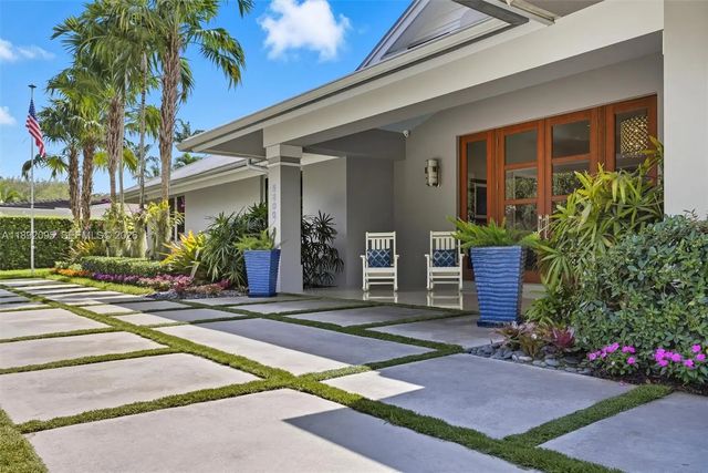 2 of 63 - 5800 Sw 99th Terrace, Pinecrest, FL