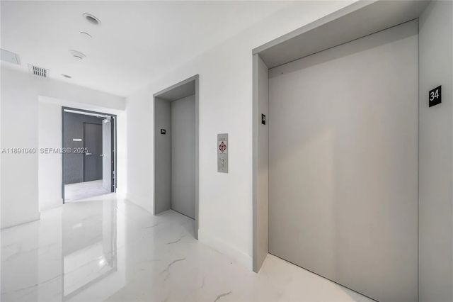 4 of 19 - 700 Ne 24 Street #3402, Miami, FL