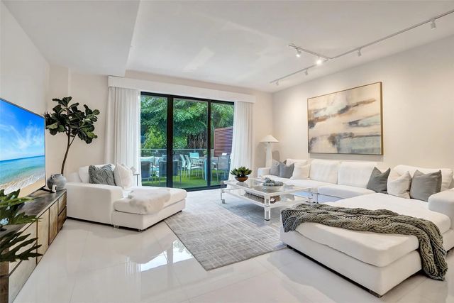 3030 N Ocean Boulevard #s104, Fort Lauderdale
