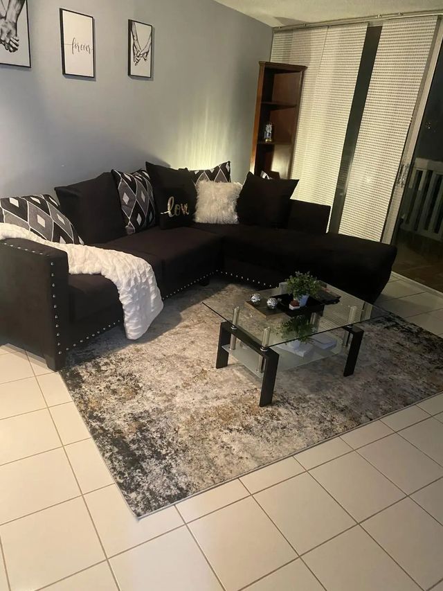 4 of 12 - 6921 Environ Boulevard #7n, Lauderhill, FL