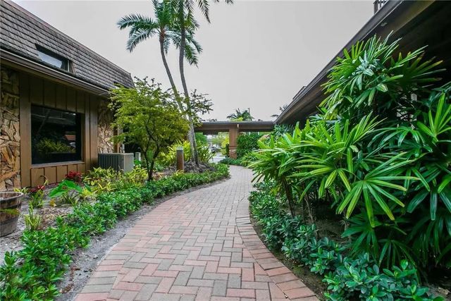 5 of 14 - 3000 N University Drive #3h, Coral Springs, FL