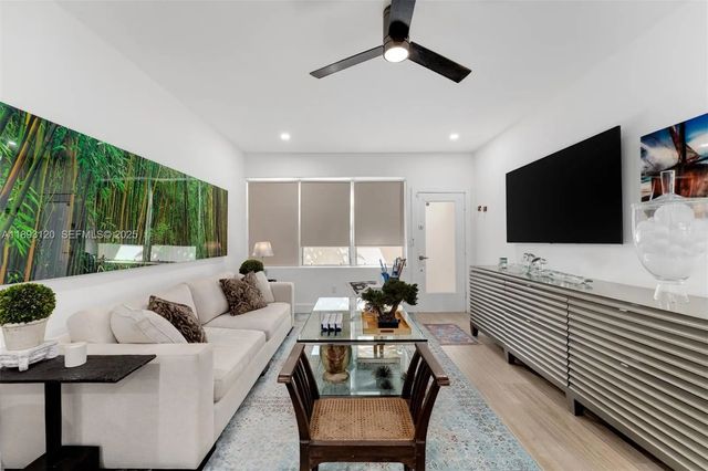 4720 Pine Tree Drive #2, Miami Beach